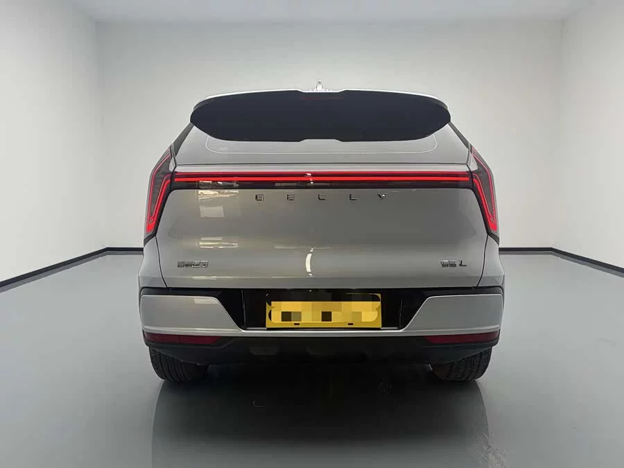 Geely Boyue L