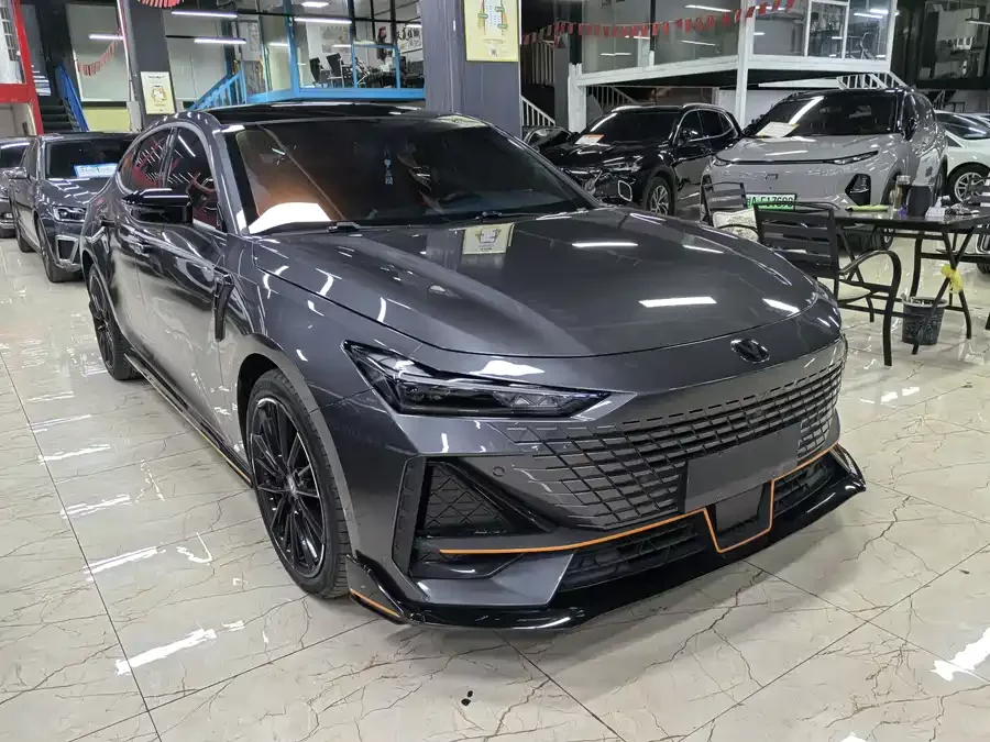Changan UNI-V