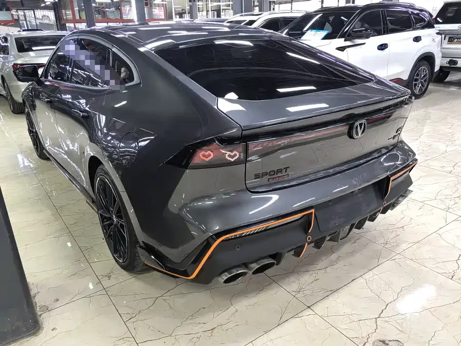 Changan UNI-V
