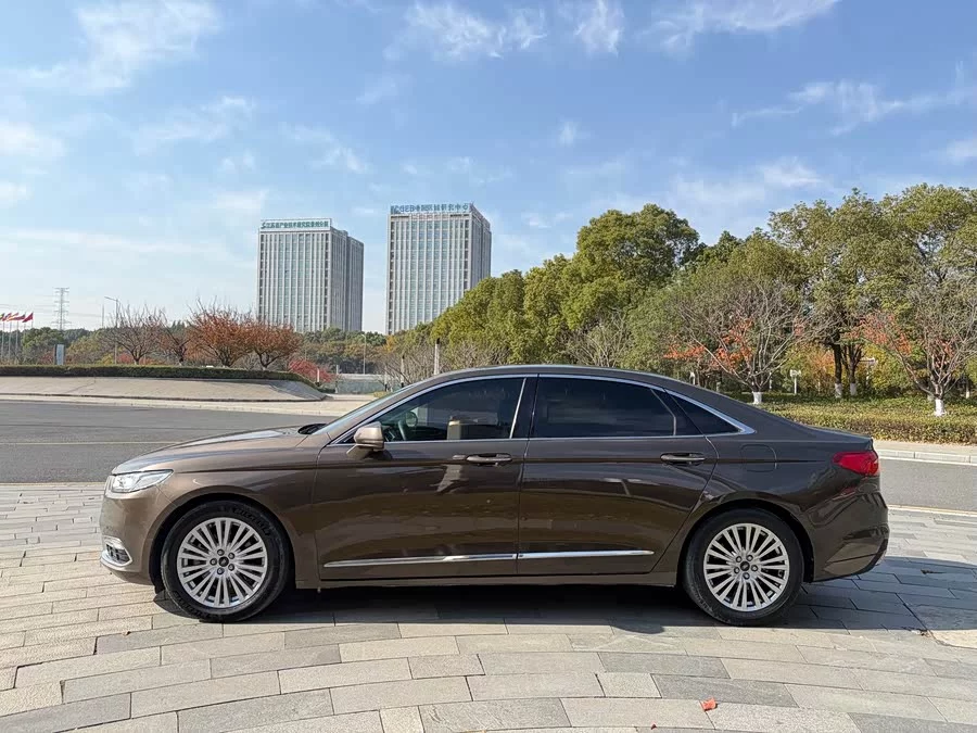 Ford Taurus