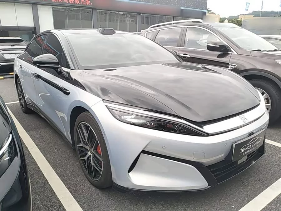 BYD Han L