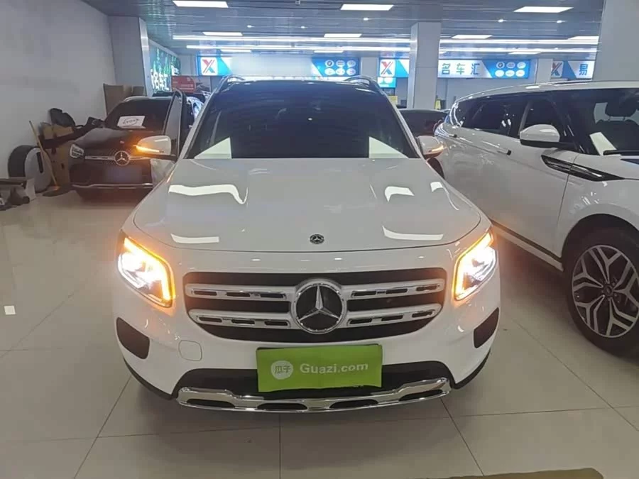 Mercedes Benz GLB