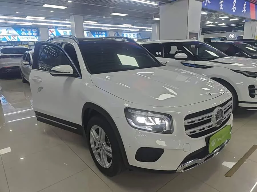 Mercedes Benz GLB