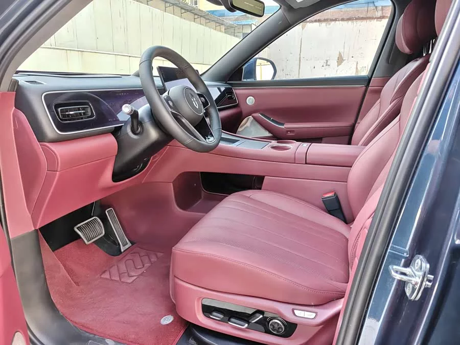 AITO Wenjie M7