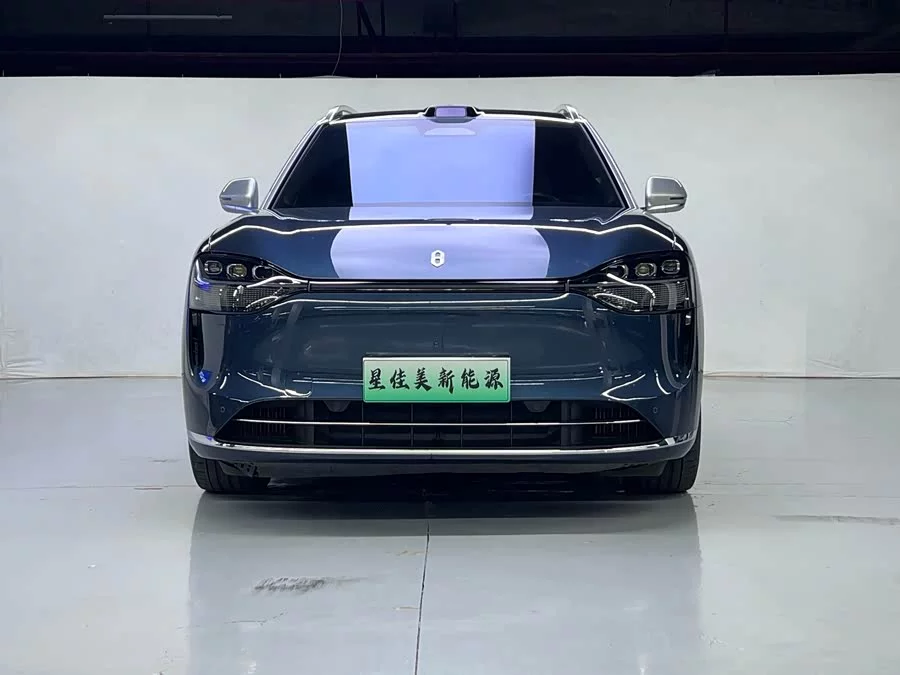AITO Wenjie M9