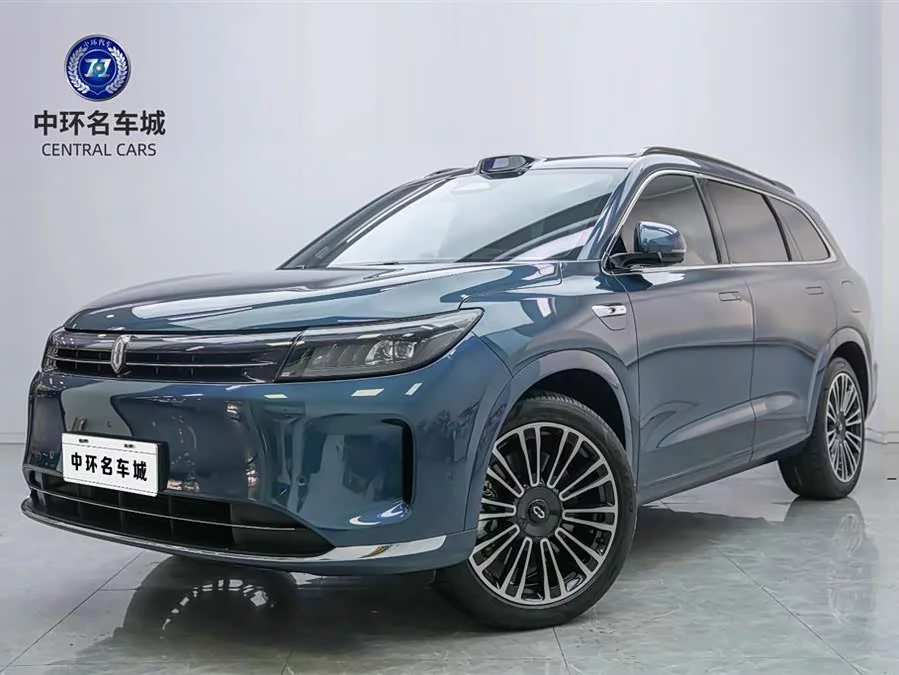 AITO Wenjie M7