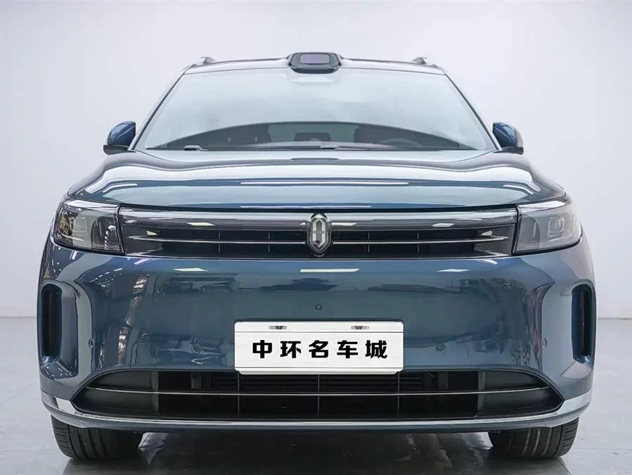 AITO Wenjie M7