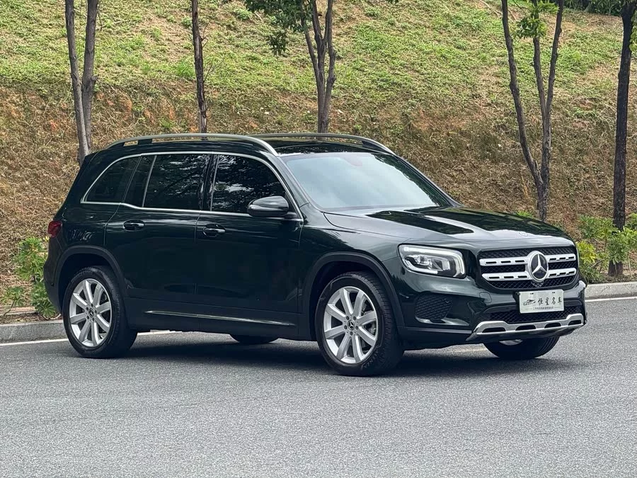 Mercedes Benz GLB