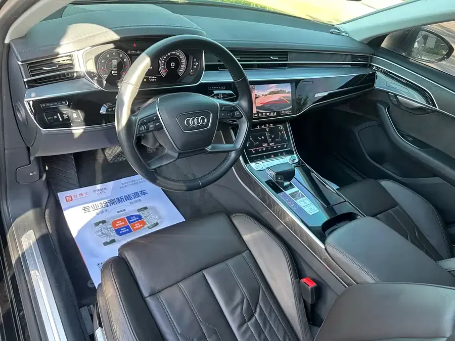 Audi A8