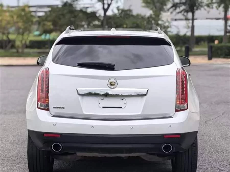 Cadillac SRX