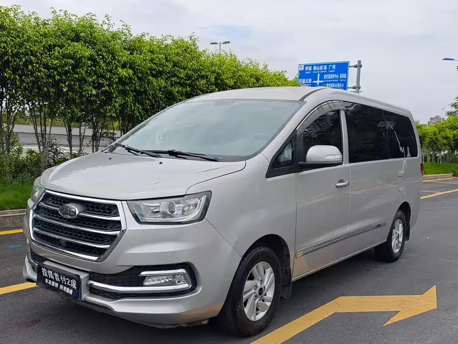 JAC Refine Ruifeng M4