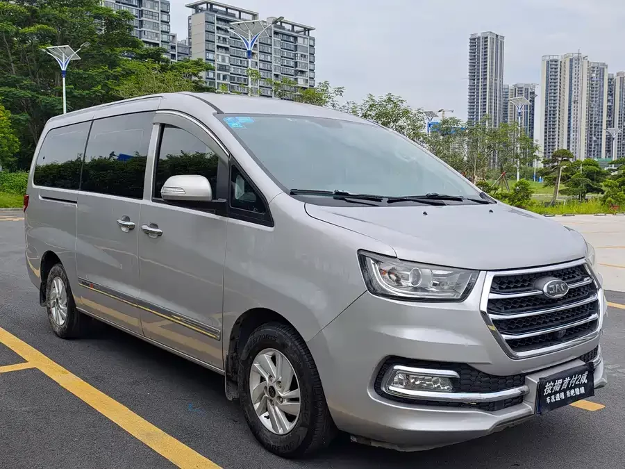 JAC Refine Ruifeng M4