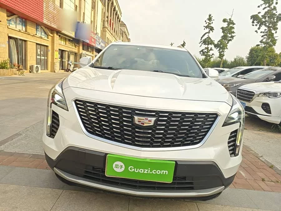 Cadillac XT4