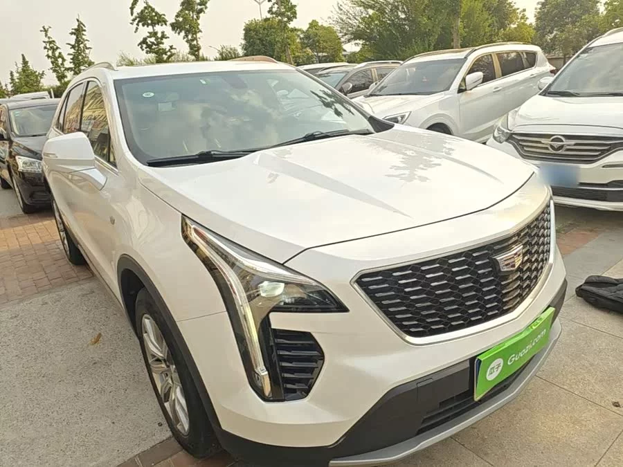 Cadillac XT4