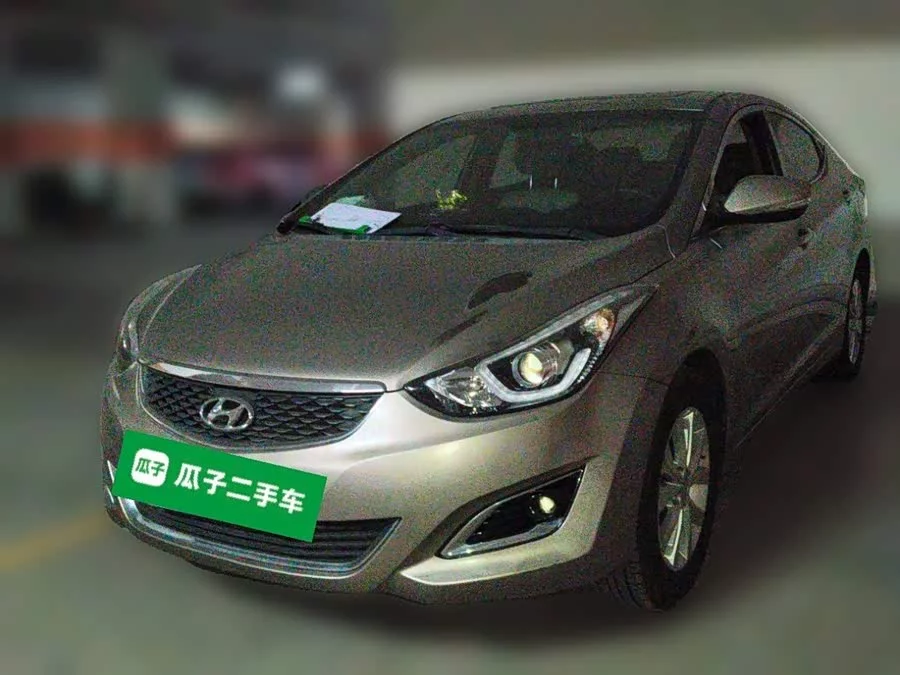 Hyundai Elantra