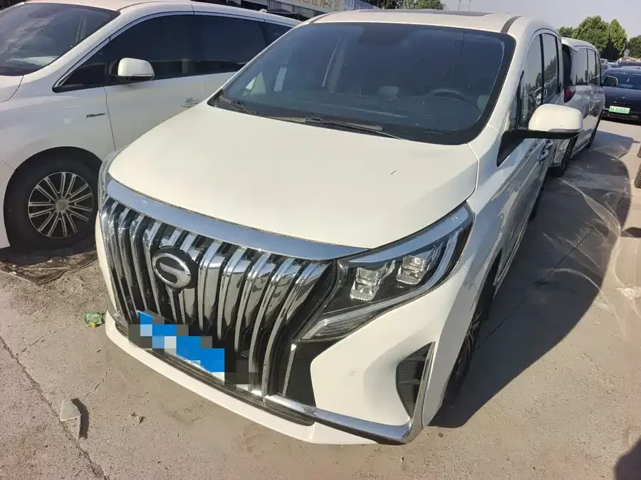 GAC Trumpchi M8