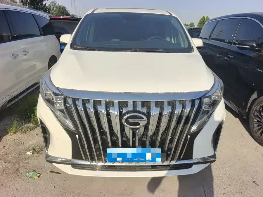 GAC Trumpchi M8