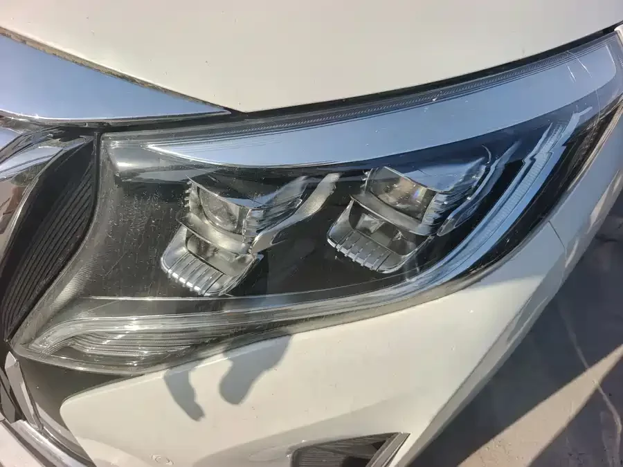 GAC Trumpchi M8