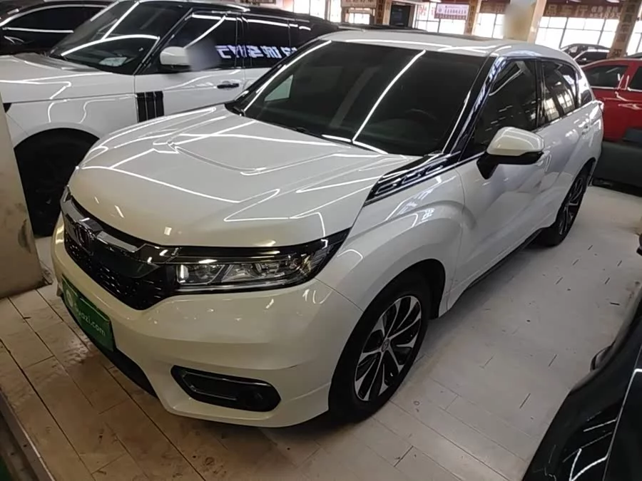 Honda Crown Road