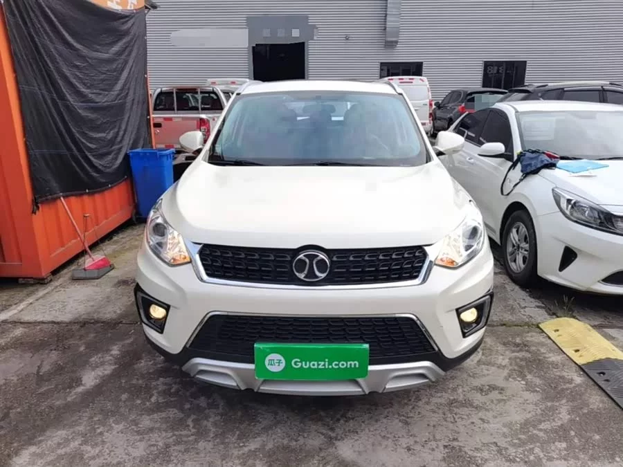 BAIC Saab X35