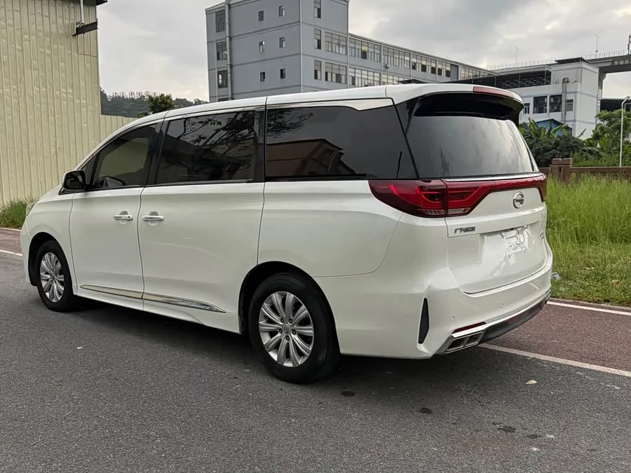 GAC Trumpchi M8