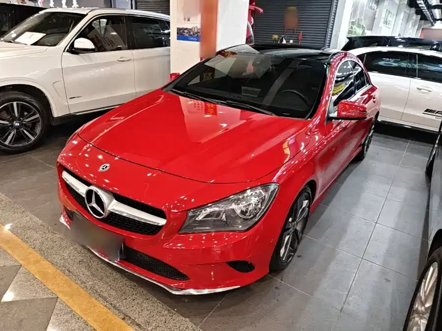 Mercedes-Benz CLA