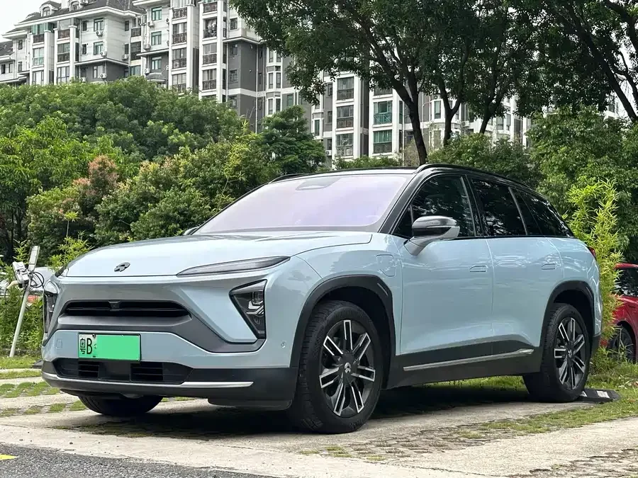 NIO ES6