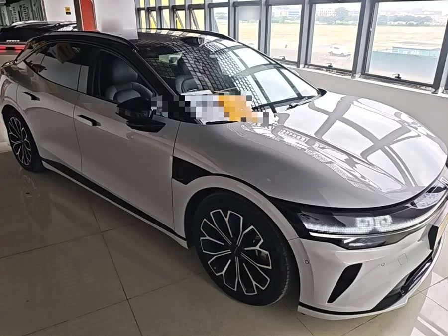 Zeekr 007GT