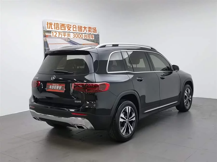 Mercedes Benz GLB