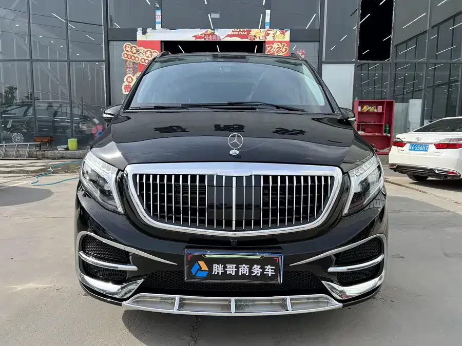 Mercedes Benz Class V