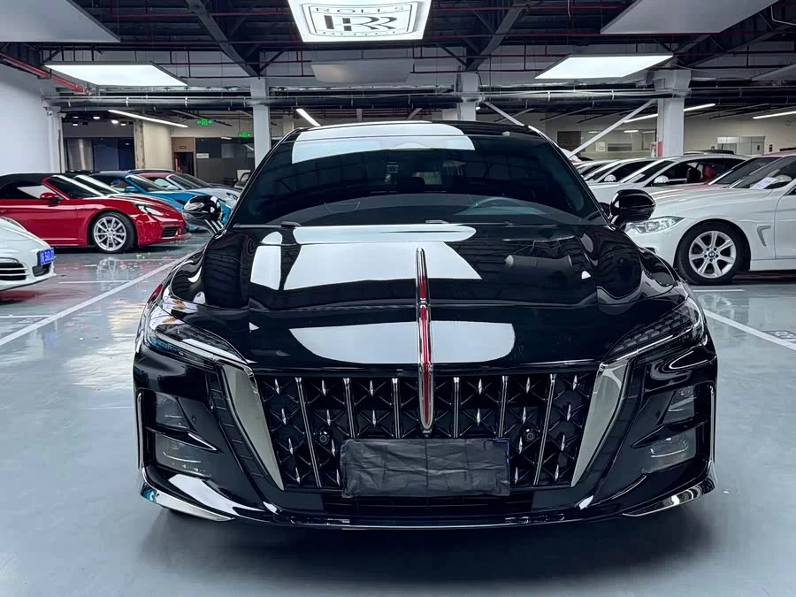 Hongqi H6