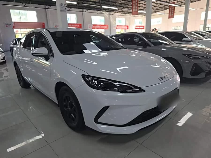 BYD seal 05 DM-i