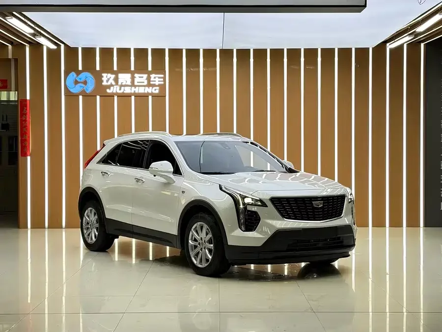 Cadillac XT4