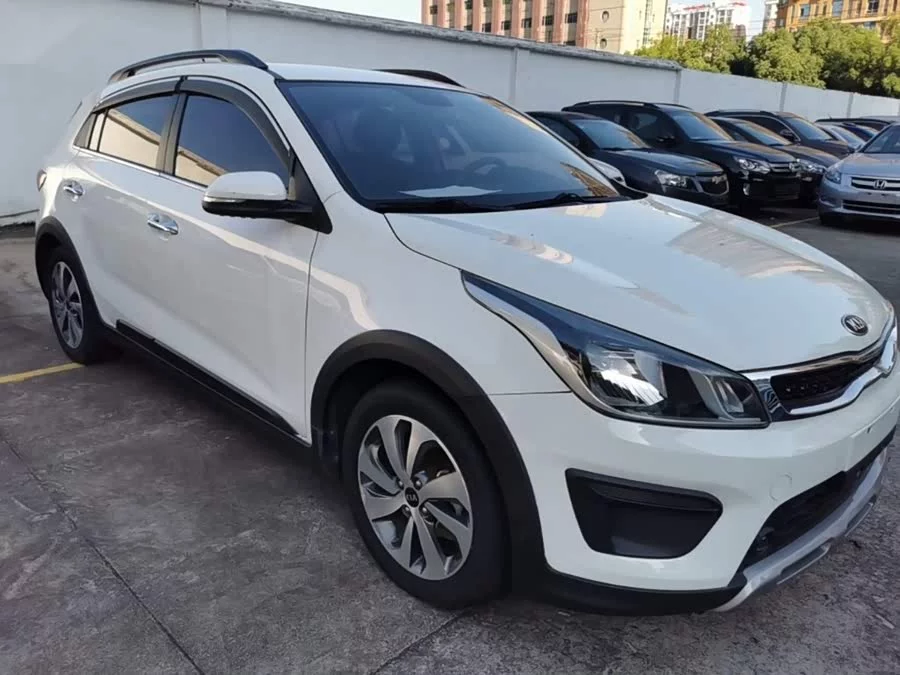 Kia KX CROSS