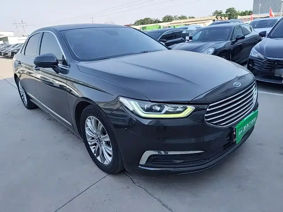 Ford Taurus