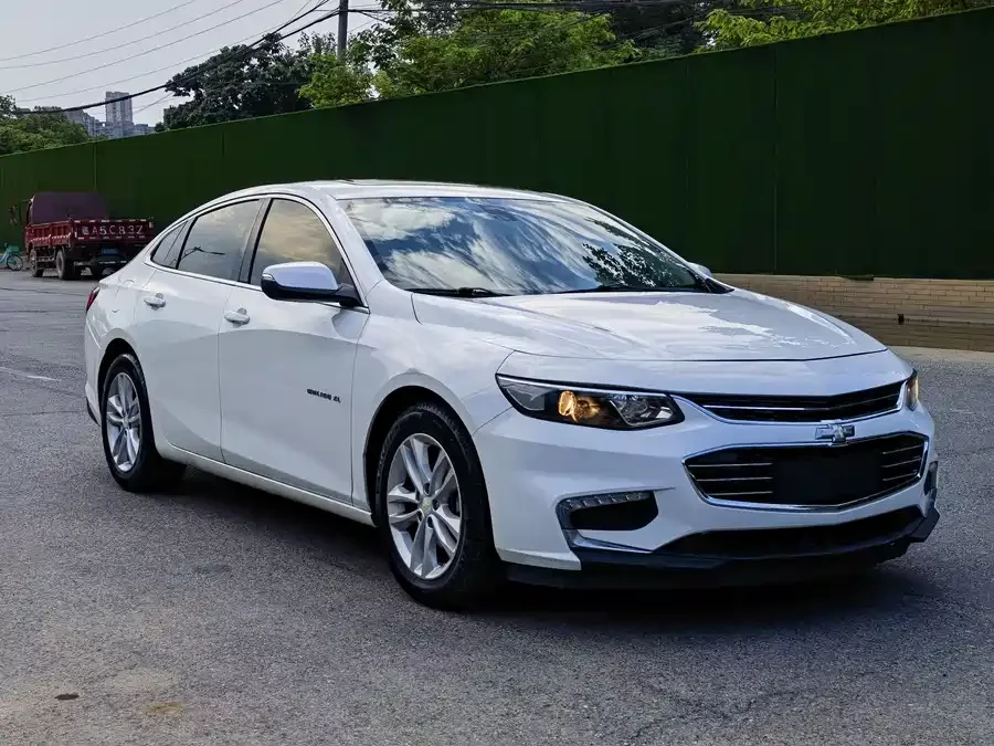 Chevrolet Malibu XL