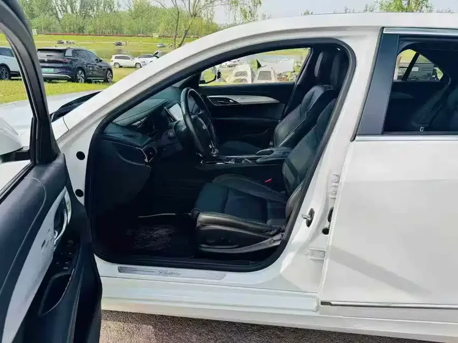 Cadillac ATS-L