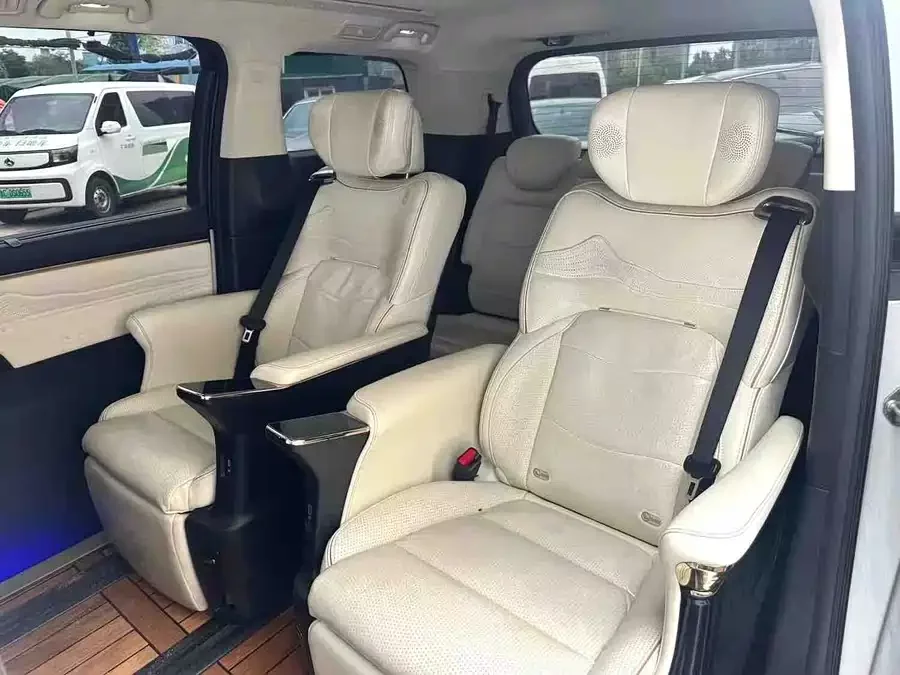 GAC Trumpchi E9
