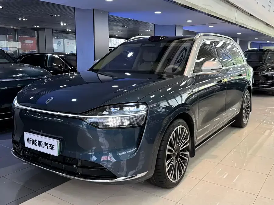 AITO Wenjie M9