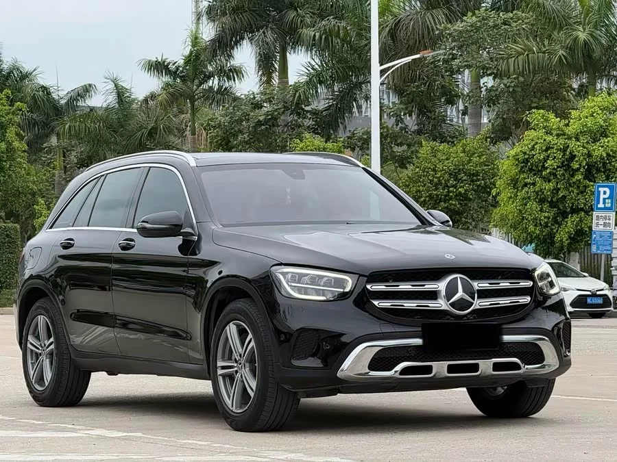 Mercedes Benz GLC