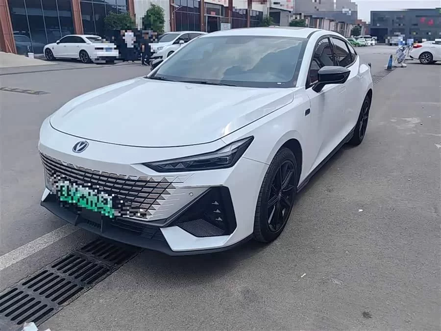 Changan UNI-V