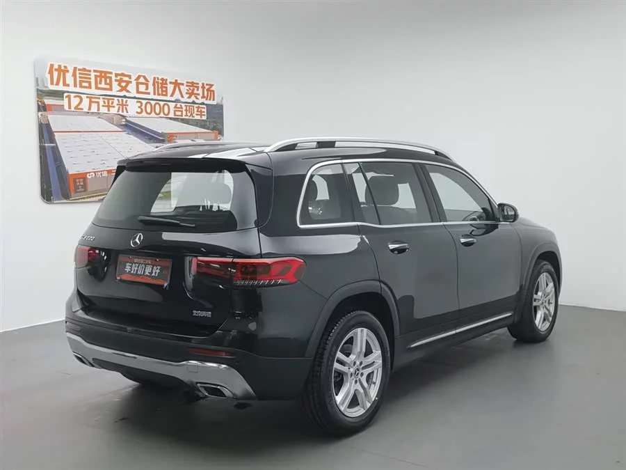 Mercedes Benz GLB