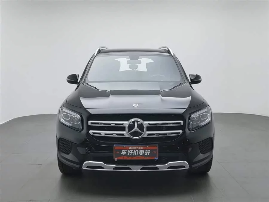 Mercedes Benz GLB