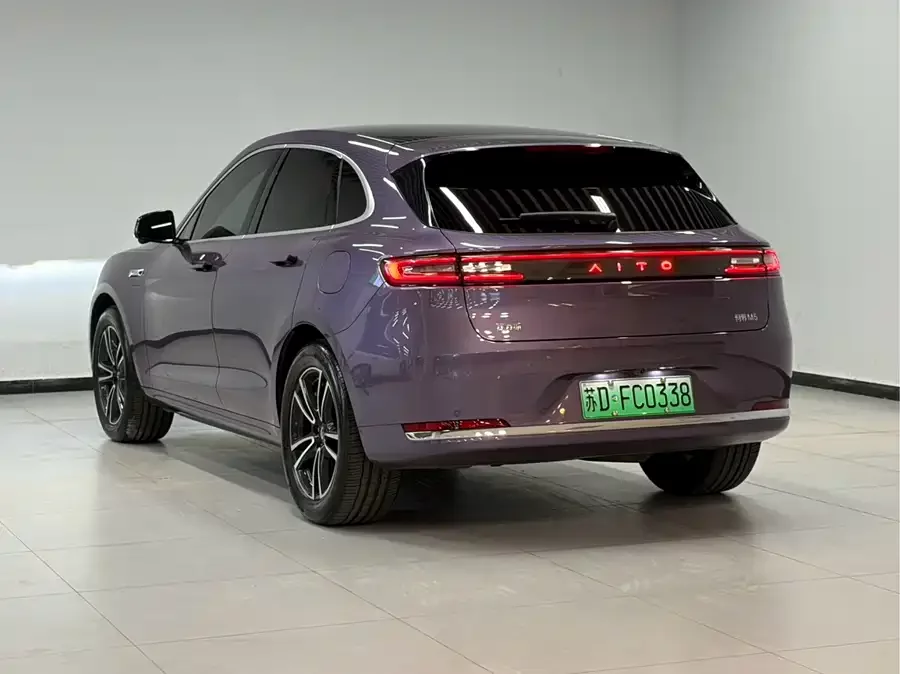 AITO Wenjie M5