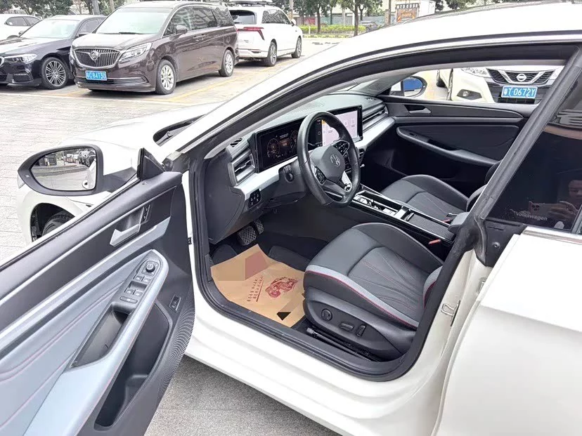 Volkswagen Lingdu