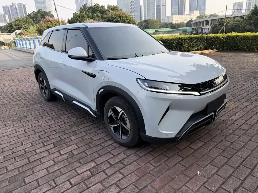 BYD Yuan UP