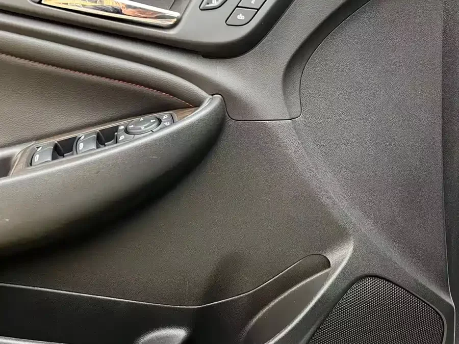 Chevrolet Malibu XL