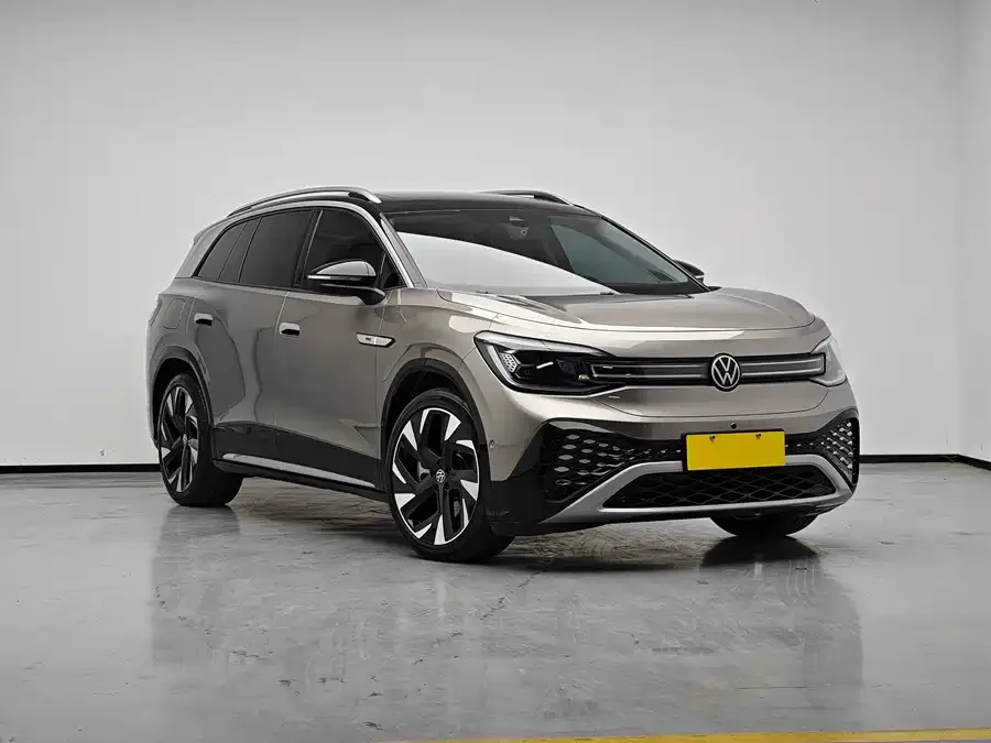 Volkswagen ID.6 CROZZ