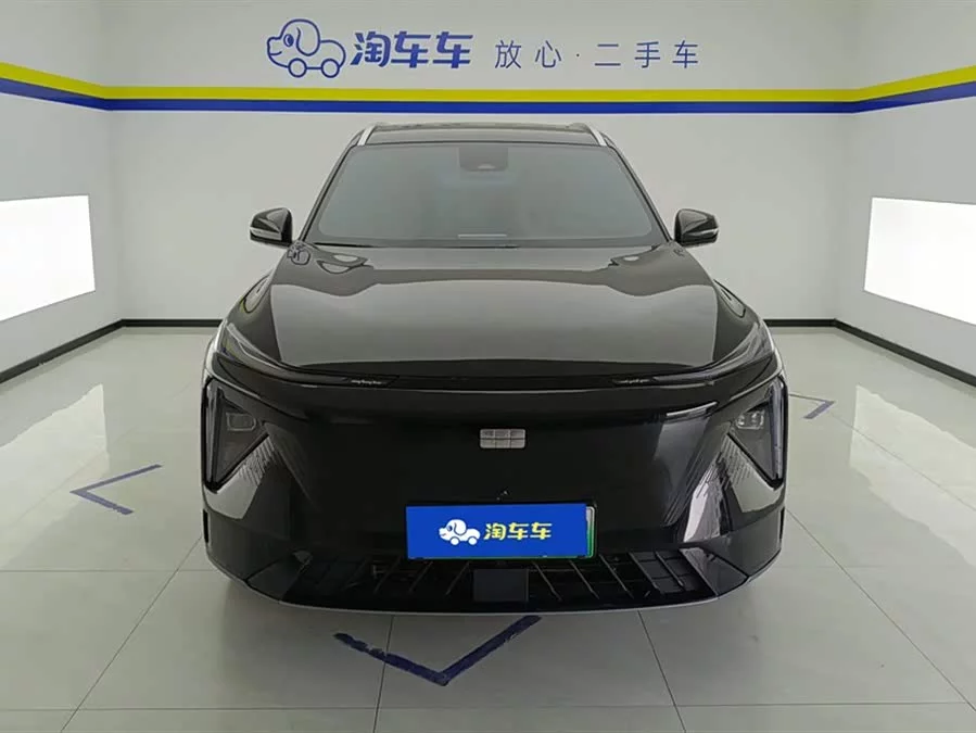 Geely Galaxy L7