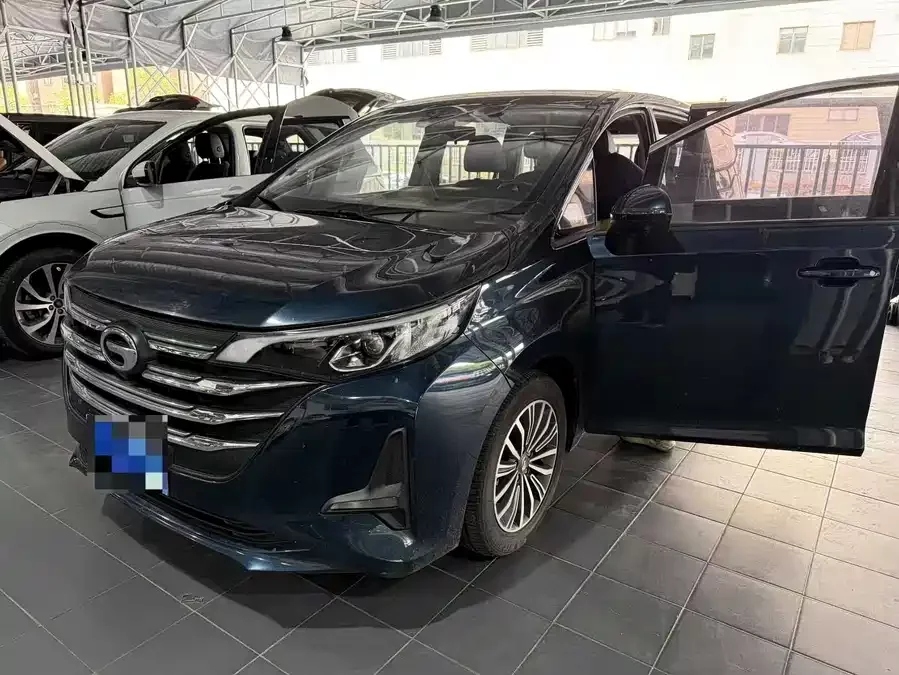 GAC Trumpchi M6